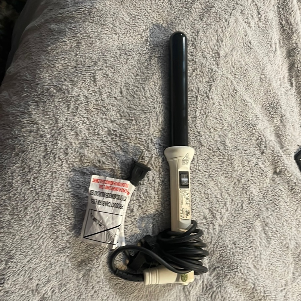 L’ange Hair Ondule Ceramic Curling Wand